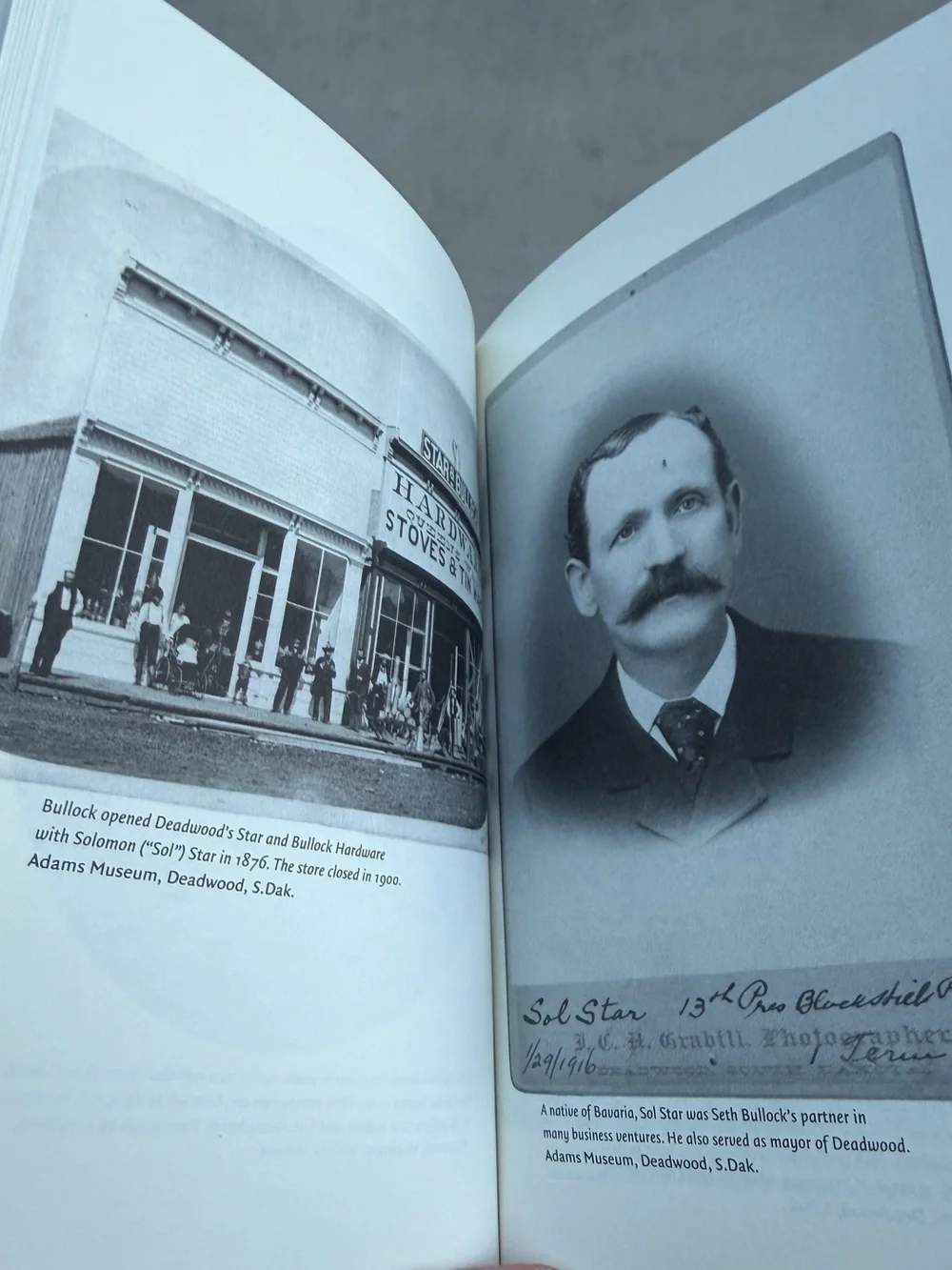 Softcover Book Seth Bullock Black Hills Lawman South Dakota Biography Series